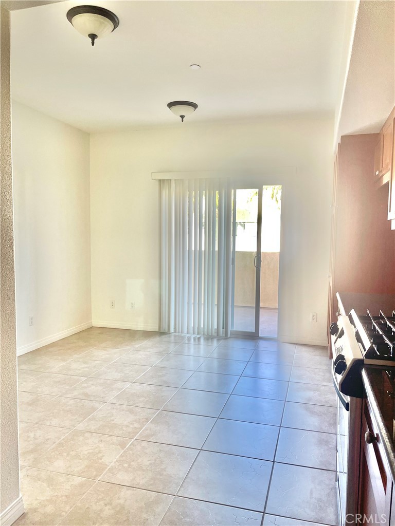 MLS #OC25234964 image #10