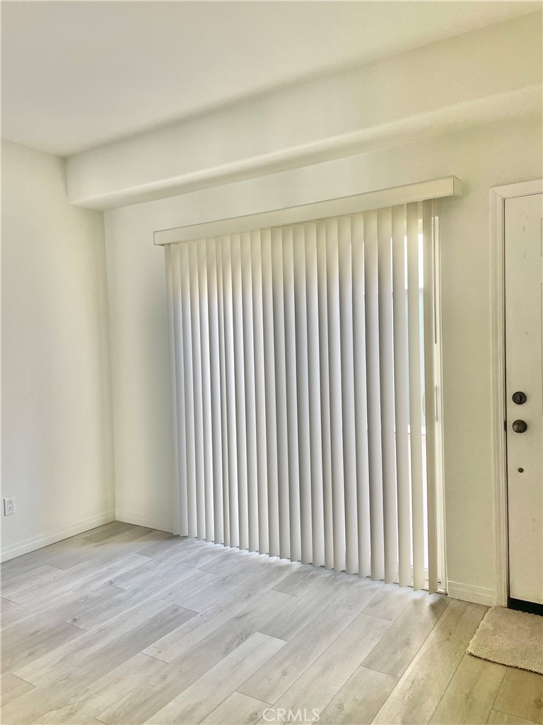 MLS #OC25234964 image #5