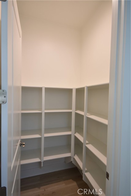 MLS #OC25235047 image #13