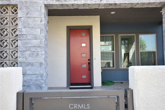 MLS #OC25235047 image #2