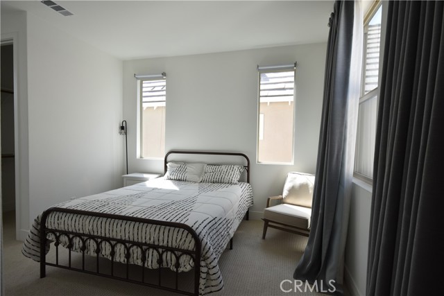 MLS #OC25235047 image #31