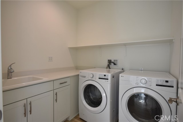 MLS #OC25235047 image #34