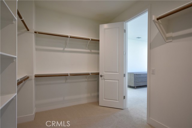 MLS #OC25235047 image #47