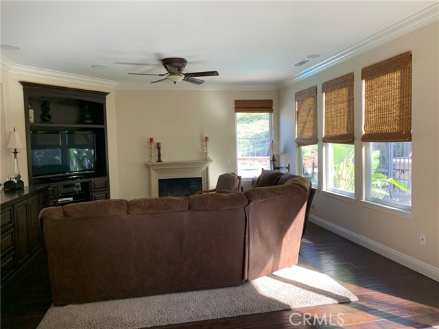 MLS #OC25235050 image #17