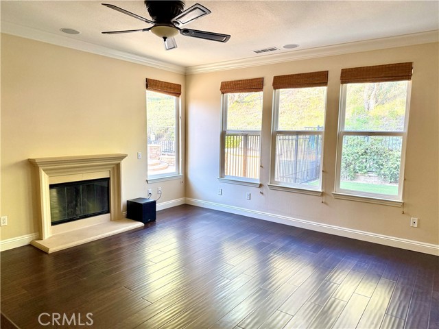 MLS #OC25235050 image #18