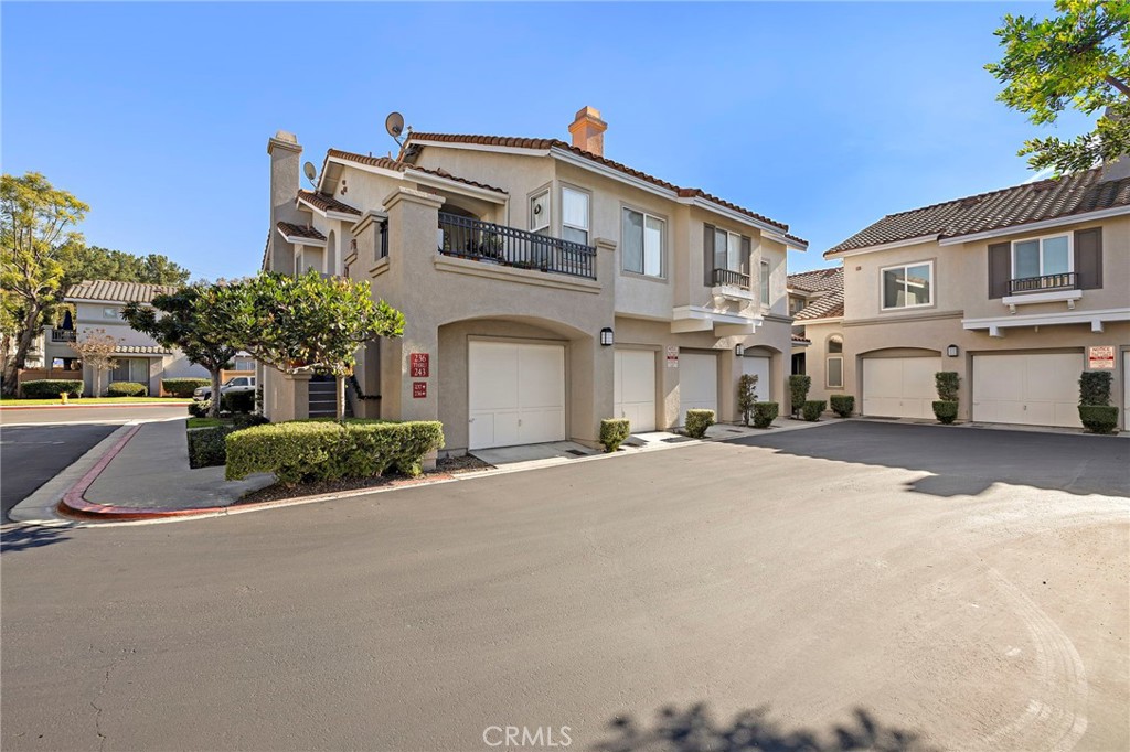 MLS #OC25235109 image #20