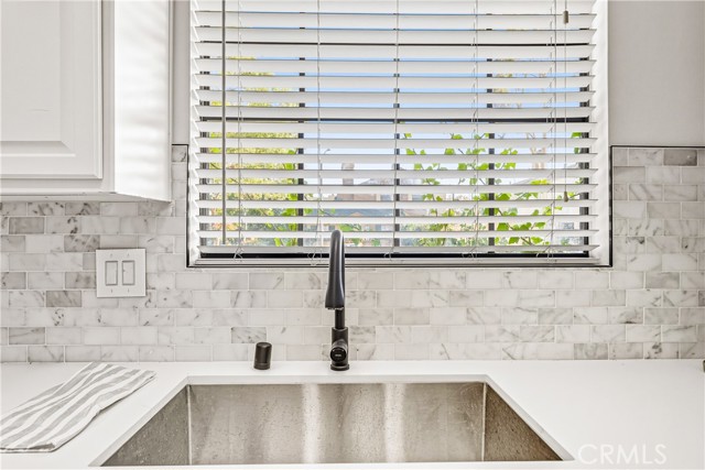 MLS #OC25235173 image #11