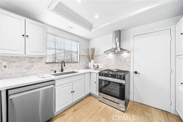 MLS #OC25235173 image #12