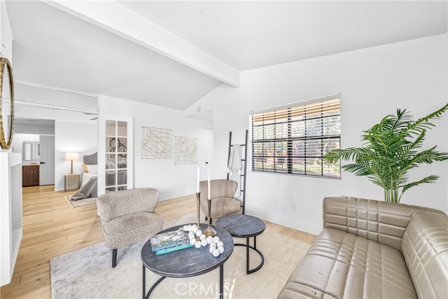 MLS #OC25235173 image #4