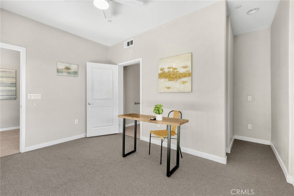 MLS #OC25235222 image #18