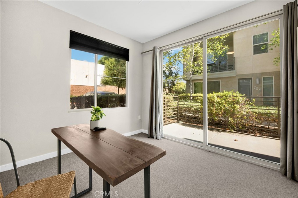 MLS #OC25235222 image #19