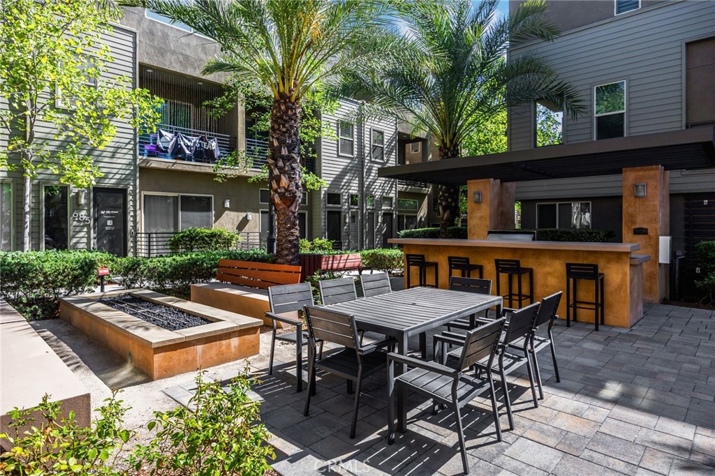 MLS #OC25235222 image #2