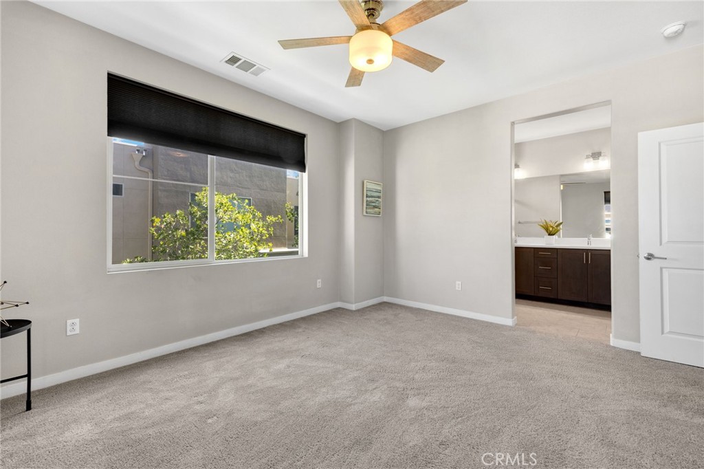 MLS #OC25235222 image #23