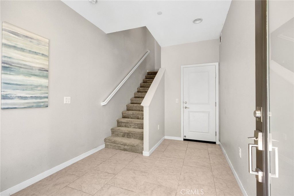 MLS #OC25235222 image #26