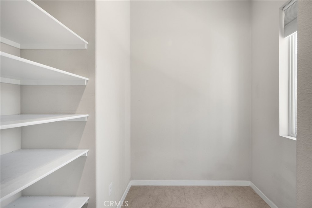 MLS #OC25235222 image #37