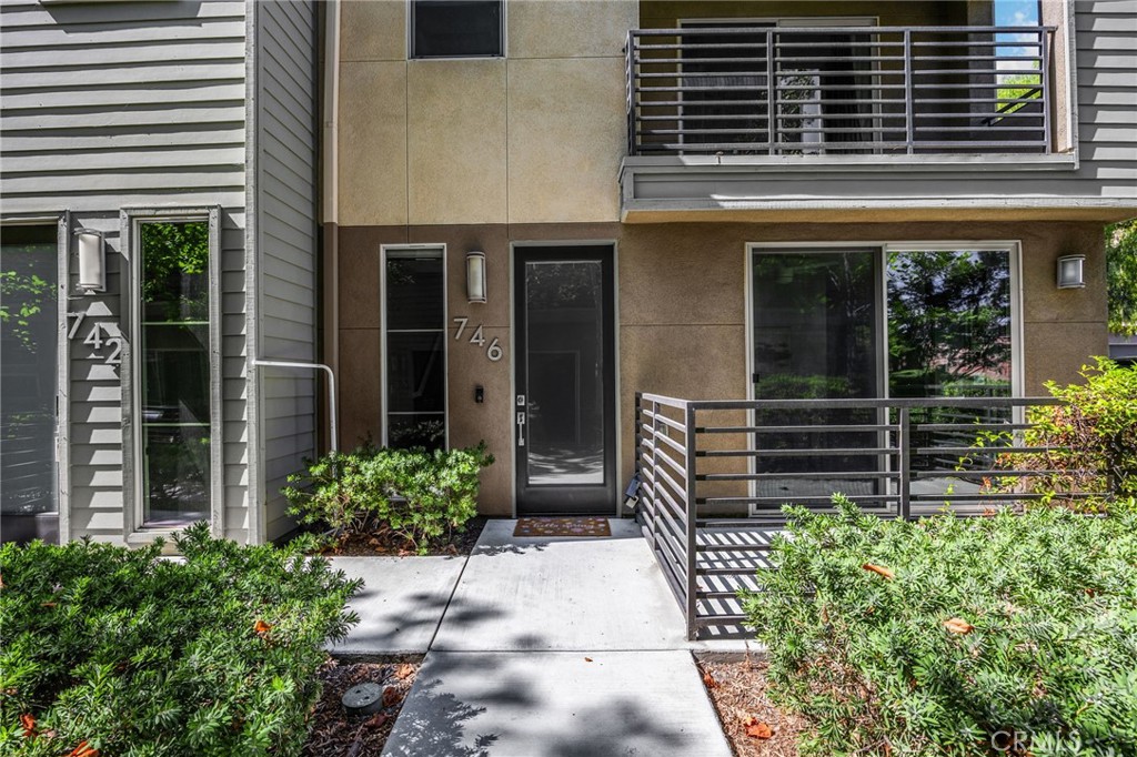 MLS #OC25235222 image #43