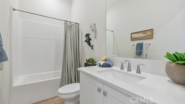 MLS #OC25235235 image #13