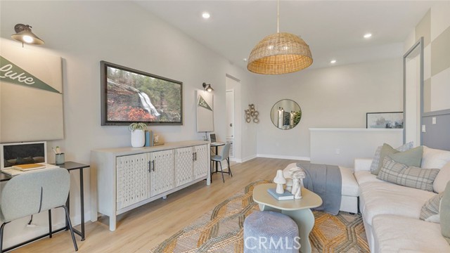 MLS #OC25235235 image #15