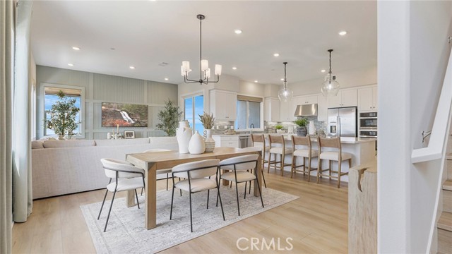 MLS #OC25235235 image #2