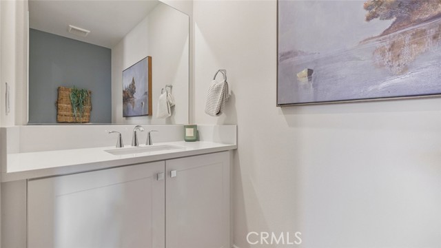 MLS #OC25235235 image #6