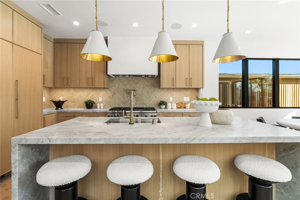 MLS #OC25235247 image #11