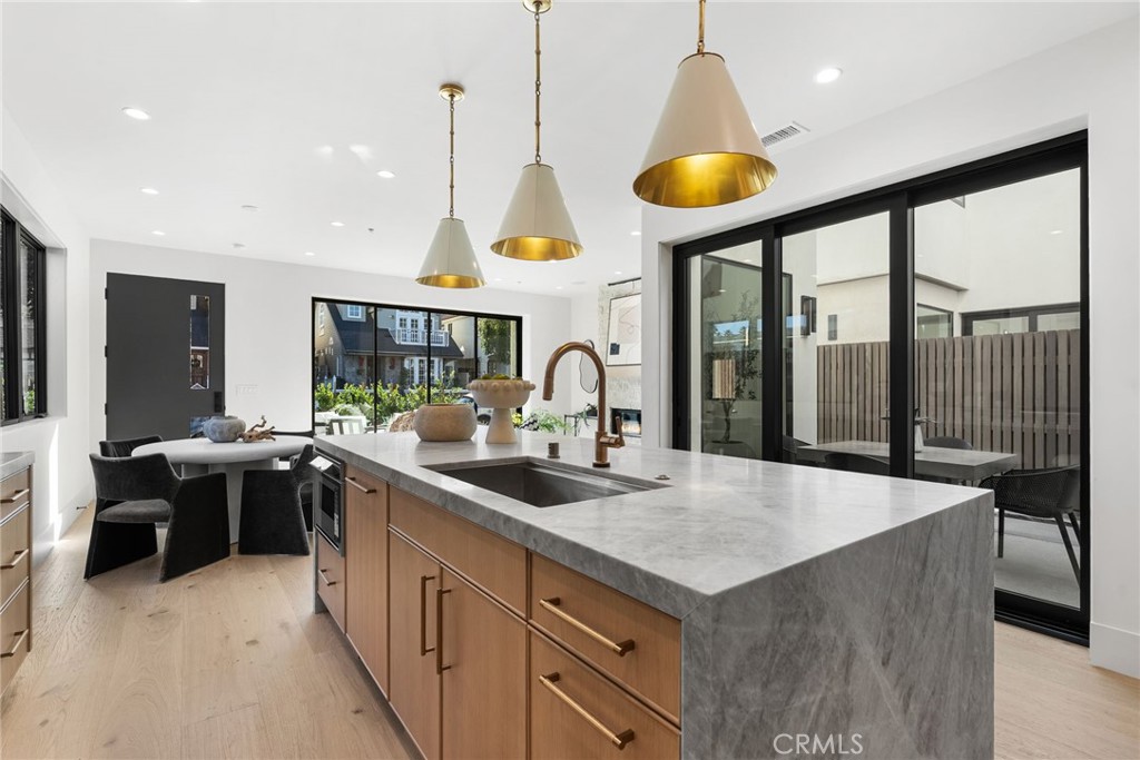 MLS #OC25235247 image #14