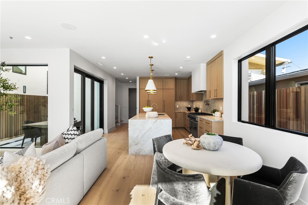 MLS #OC25235247 image #7