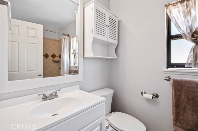 MLS #OC25235269 image #11