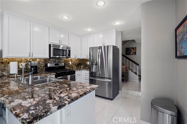 MLS #OC25235269 image #6