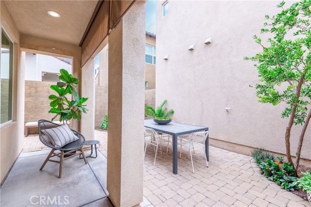 MLS #OC25235349 image #23