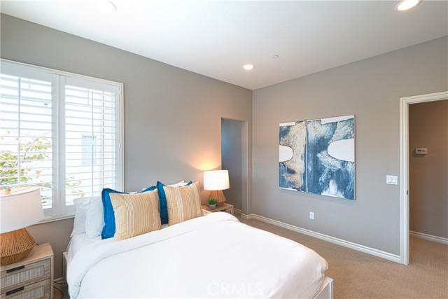 MLS #OC25235349 image #29