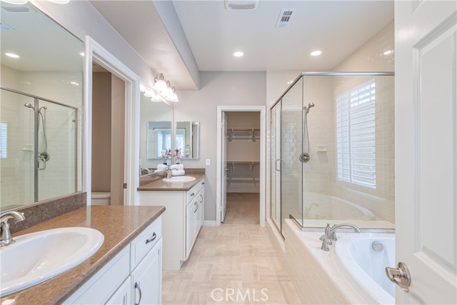 MLS #OC25235349 image #33