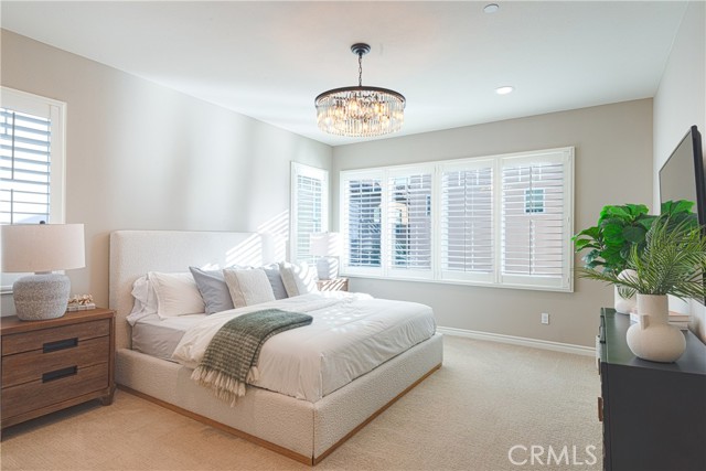 MLS #OC25235349 image #5