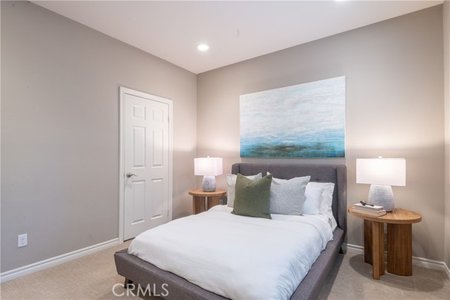 MLS #OC25235349 image #9