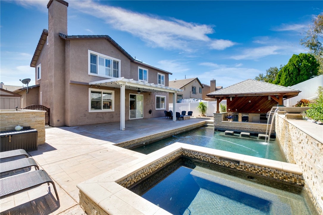 MLS #OC25235372 image #27