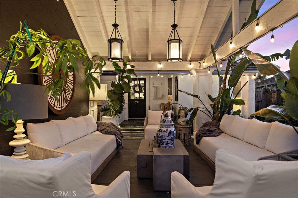 MLS #OC25235390 image #35