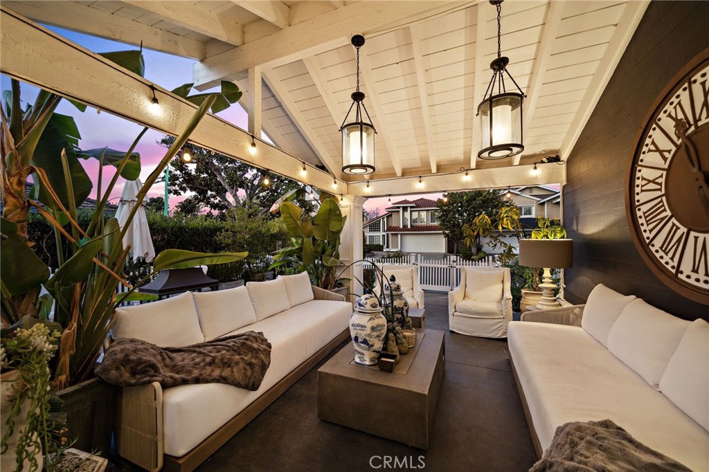 MLS #OC25235390 image #36