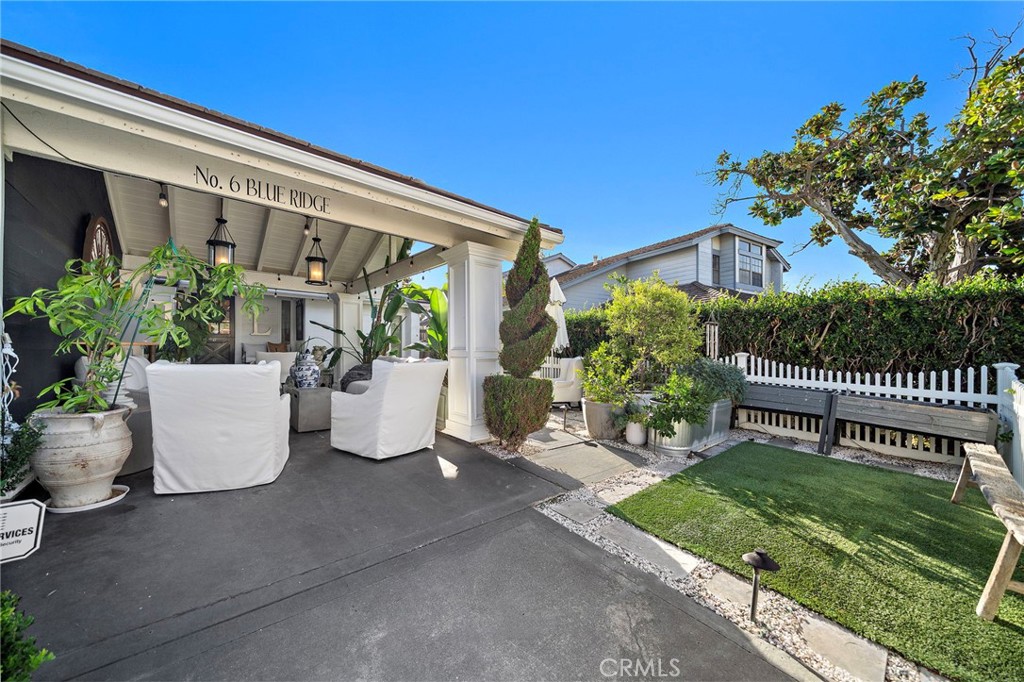 MLS #OC25235390 image #37