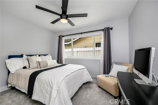 MLS #OC25235397 image #24