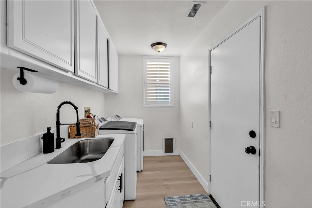 MLS #OC25235474 image #13