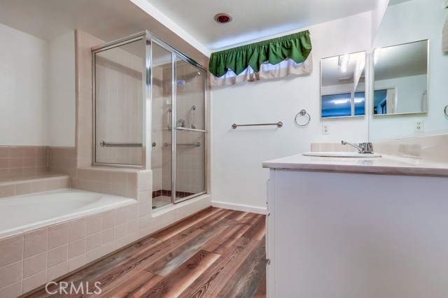 MLS #OC25235493 image #20