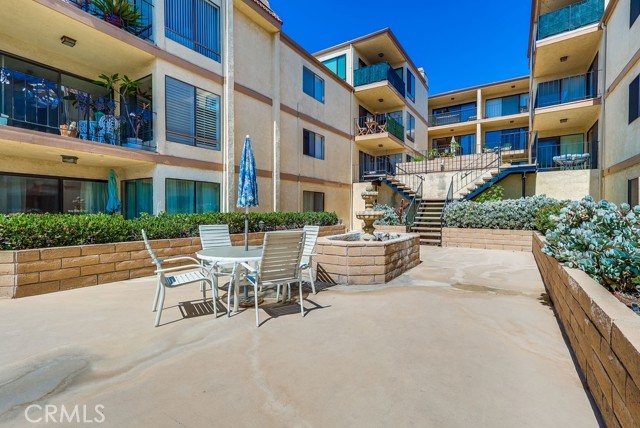 MLS #OC25235493 image #26