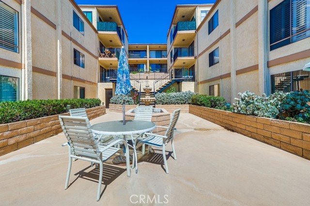 MLS #OC25235493 image #27