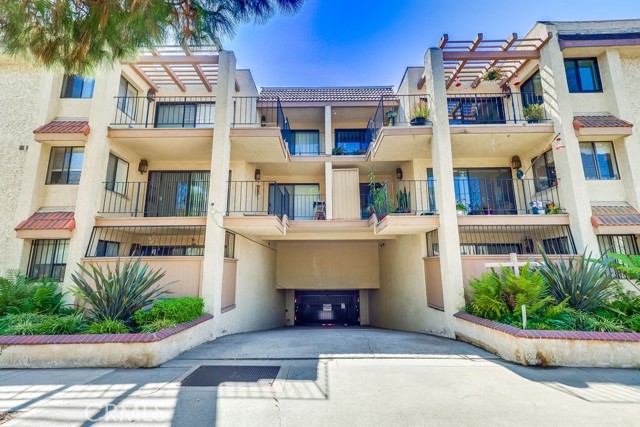 MLS #OC25235493 image #29