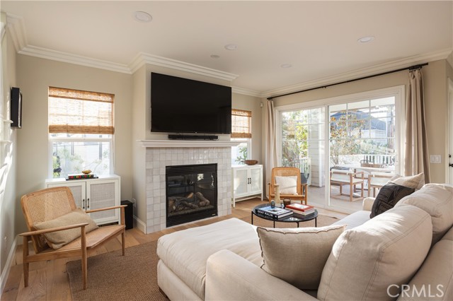 MLS #OC25235503 image #5