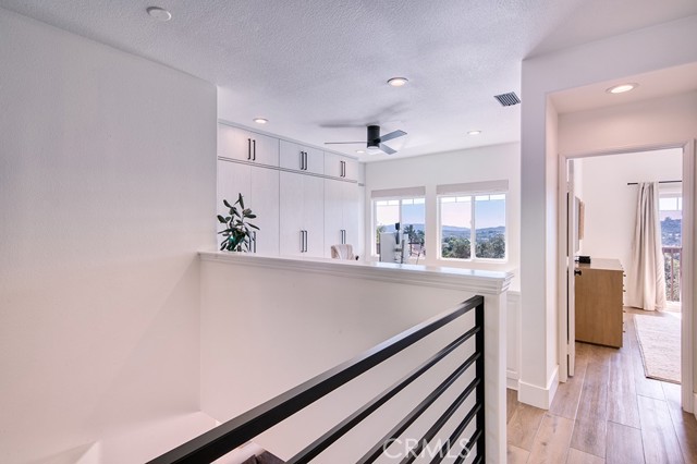 MLS #OC25235548 image #15