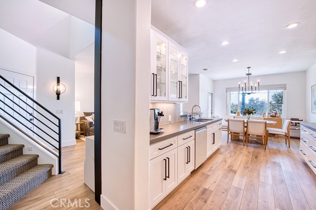 MLS #OC25235548 image #2