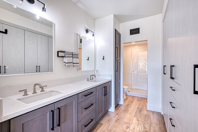 MLS #OC25235548 image #20