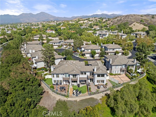 MLS #OC25235548 image #28