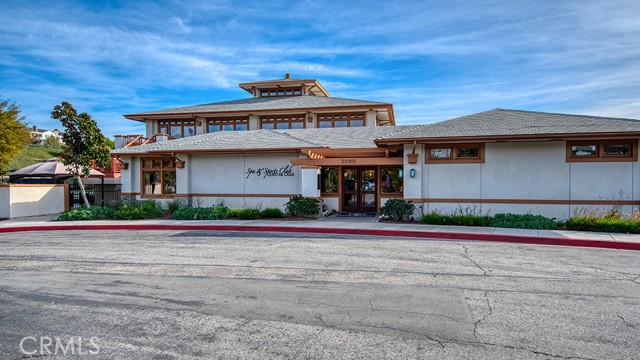 MLS #OC25235548 image #38